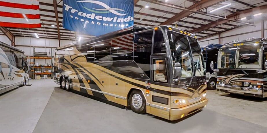 2004-Featherlite-1