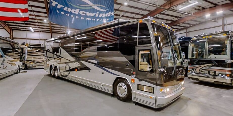 2006-Featherlite-1