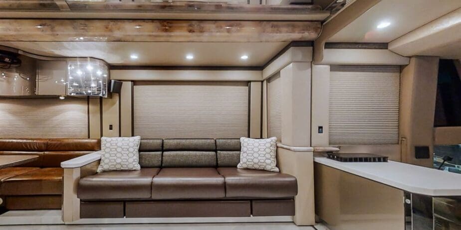 200620Featherlite-8