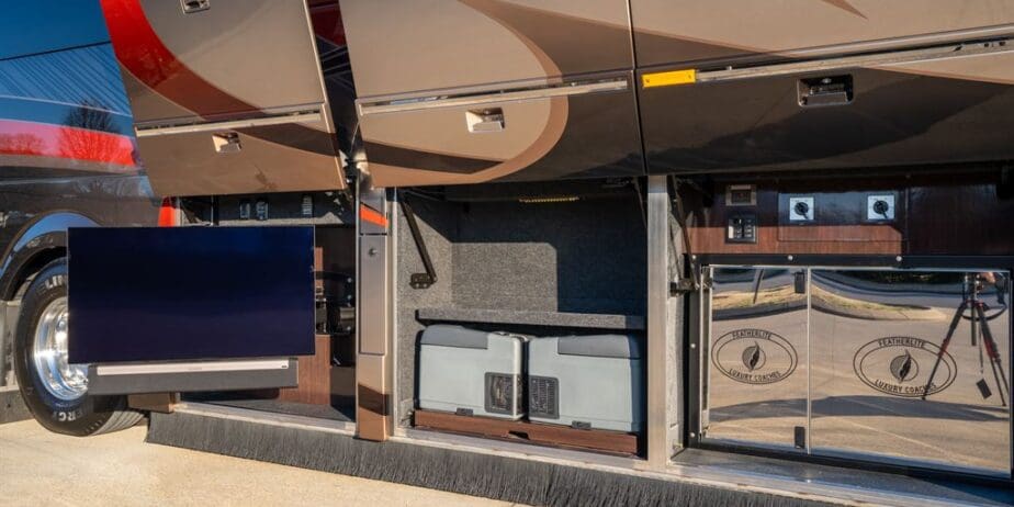 201620TECH20Featherlite-028