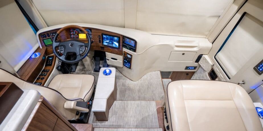 201620TECH20Featherlite-035