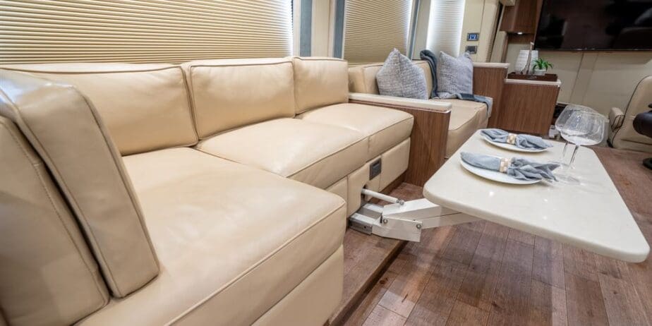 201620TECH20Featherlite-053