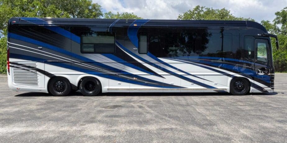 202020Newell20P5020Exterior20SM-03