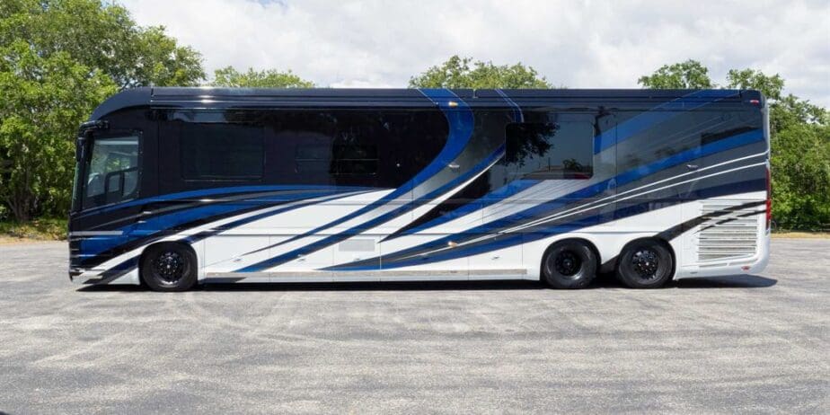 202020Newell20P5020Exterior20SM-09
