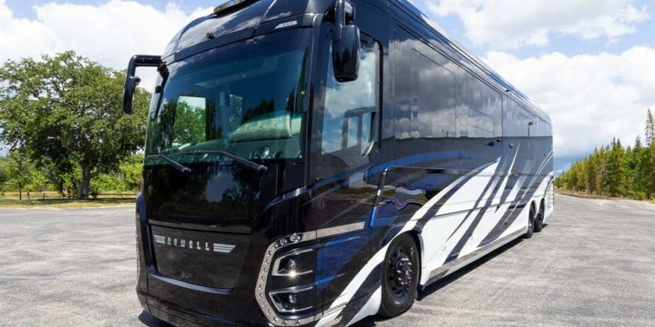202020Newell20P5020Exterior20SM-11