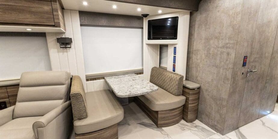 202020Newell20P5020Interior20SM-08