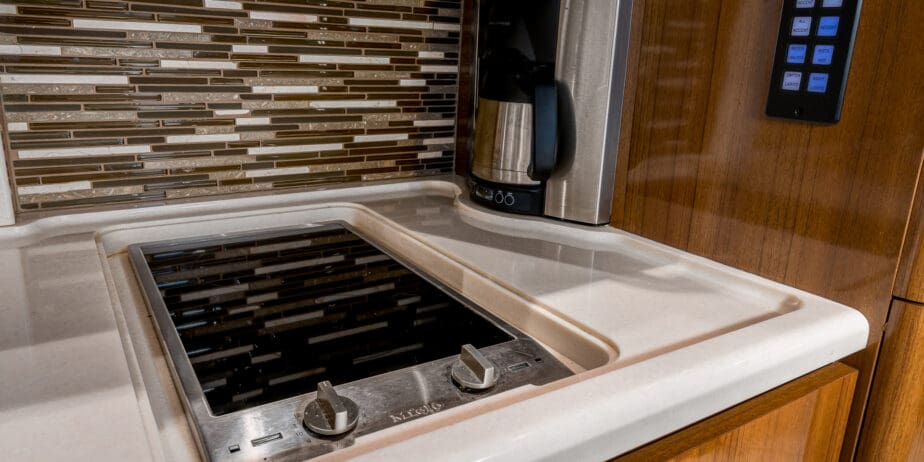 luxury-rv-marathon-coach-1208-025