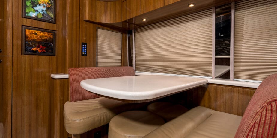 luxury-rv-marathon-coach-1208-027