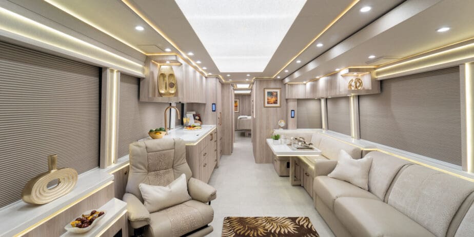 luxury-rv-marathon-coach-1403-001