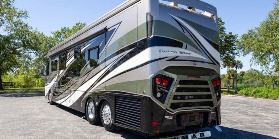 2021-Newmar-Dutch-Star-4326-Exterior-07