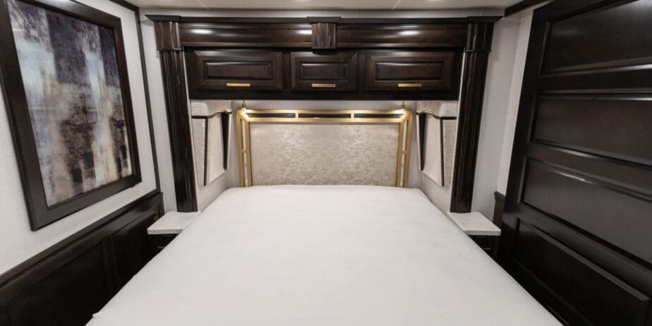 2022-Entegra-Cornerstone-45B-Interior-13-1536x1025-1