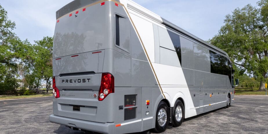 2024-Prevost-Loki-H3-45-Exterior-05