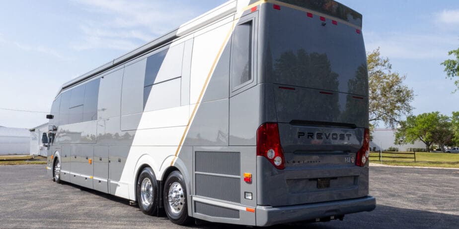 2024-Prevost-Loki-H3-45-Exterior-07