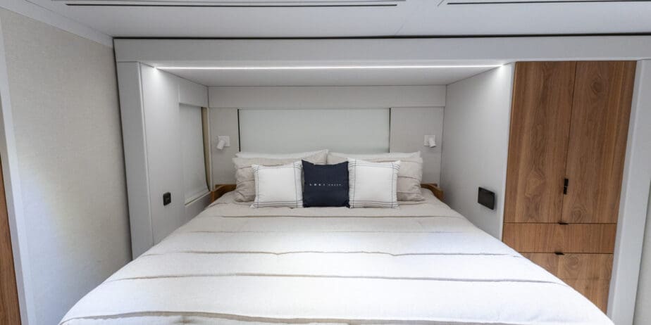 2024-Prevost-Loki-H3-45-Interior-13