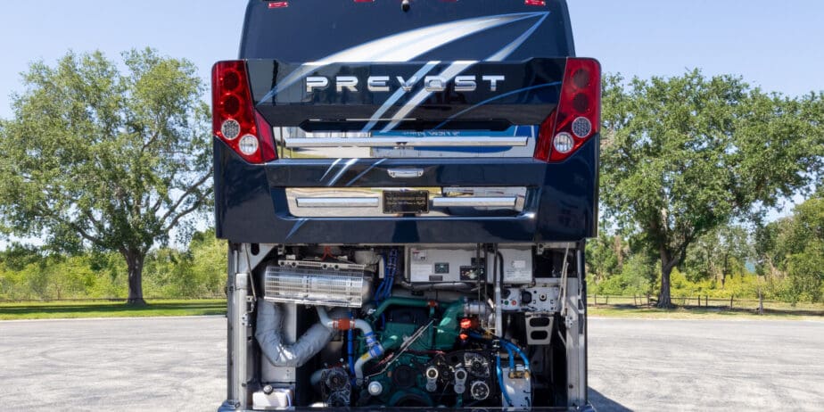 2025-Prevost-Marathon-H3-45-Outside-14