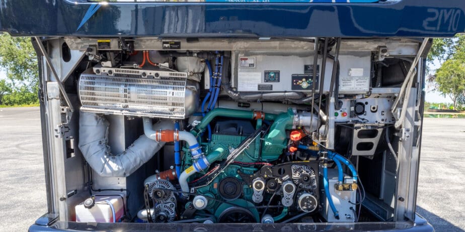 2025-Prevost-Marathon-H3-45-Outside-15