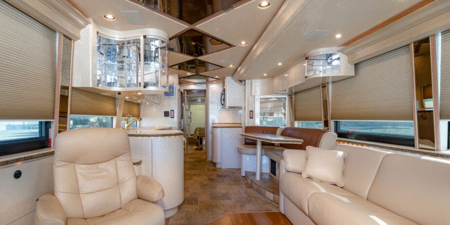 luxury-rv-marathon-coach-1011-001