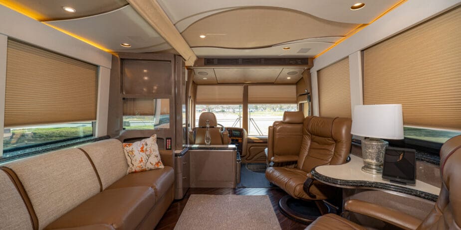 luxury-rv-marathon-coach-1153-18