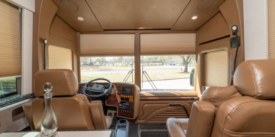 luxury-rv-marathon-coach-1153-21