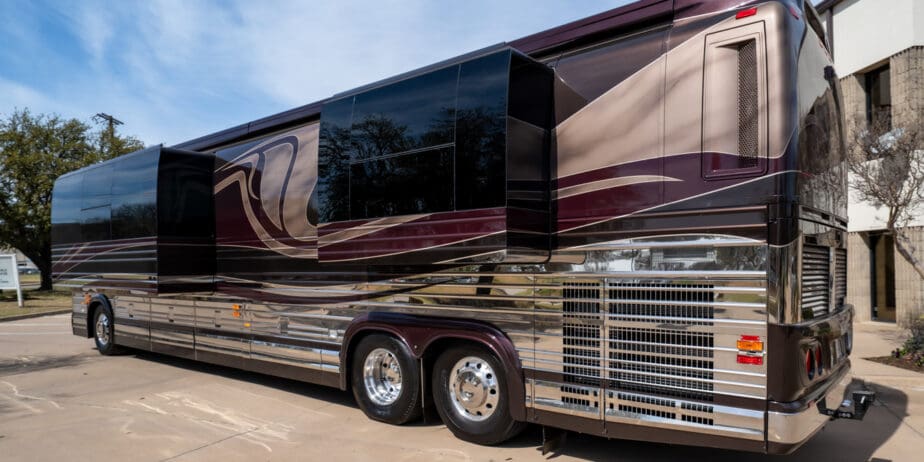 luxury-rv-marathon-coach-1153-29