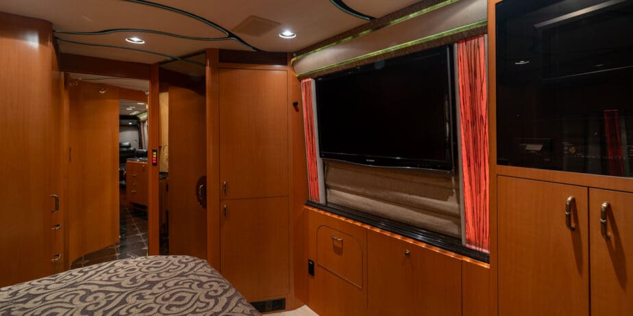 luxury-rv-marathon-coach-959-021