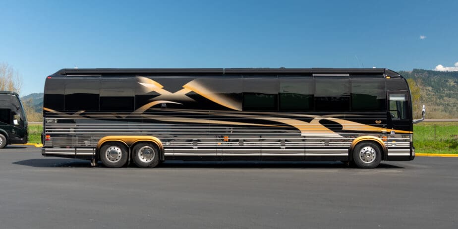 luxury-rv-marathon-coach-959-039