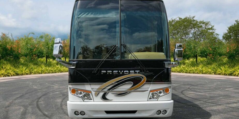 2003-Prevost-Liberty-Exterior-SM-12