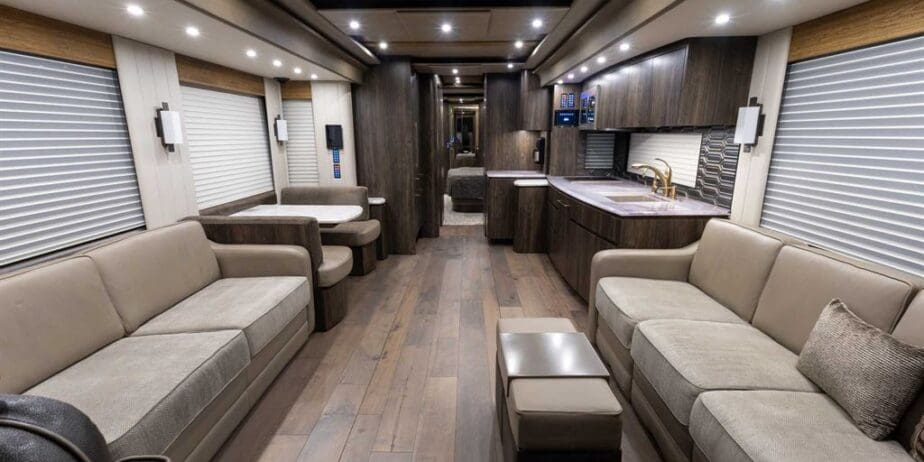 2019-Newell-P50-2349-Interior-SM-02_copy1