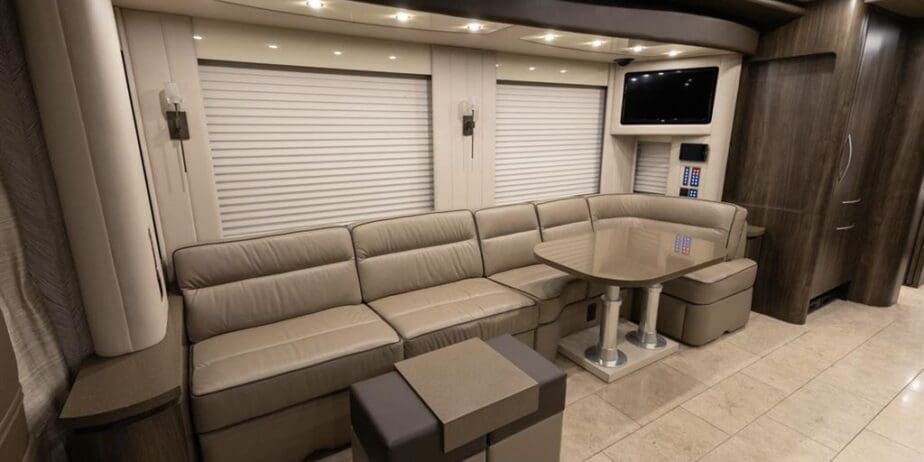 2440_Interior-07