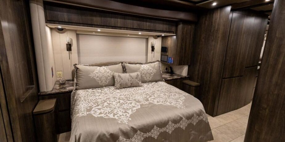 2440_Interior-14