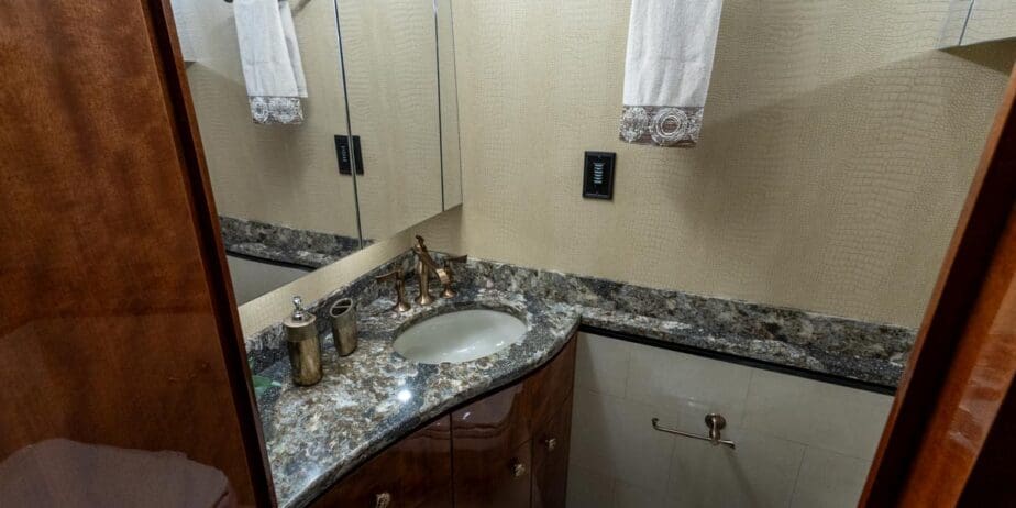 2538_Interior-10