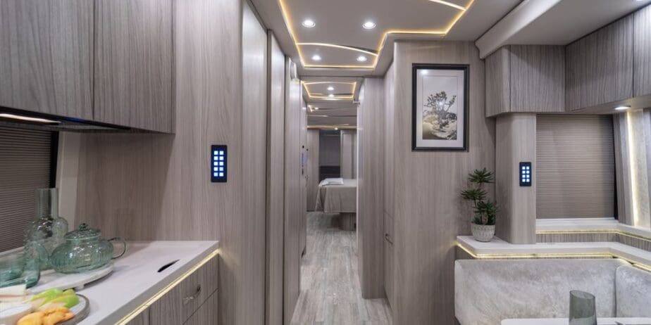 luxury-rv-marathon-coach-1405-007