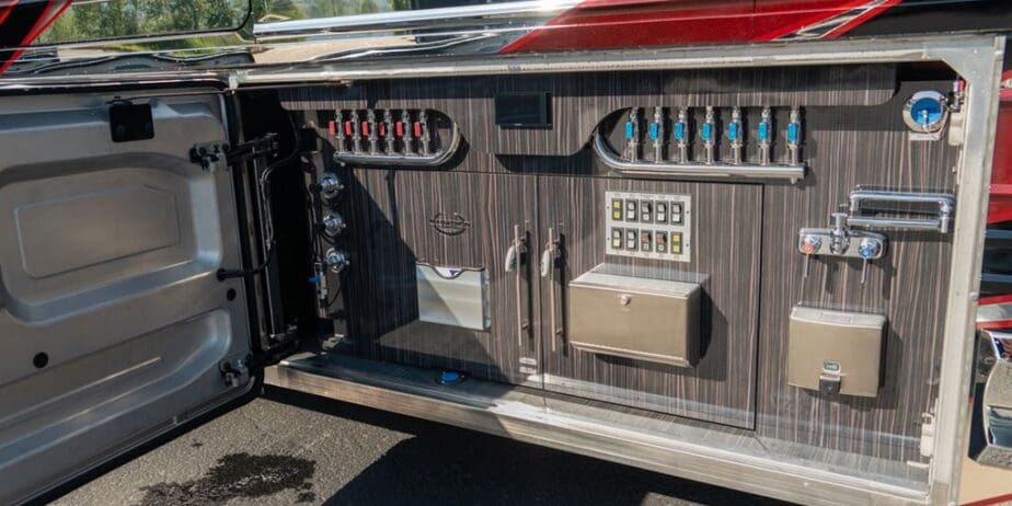 luxury-rv-marathon-coach-1405-083