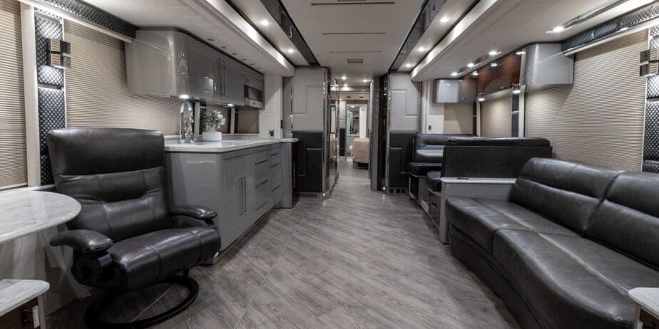 2021-Prevost-Emerald-Interior-SM-02