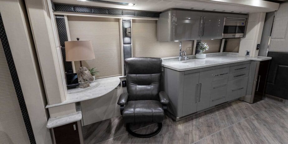 2021-Prevost-Emerald-Interior-SM-05