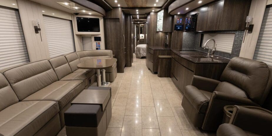 2440_Interior-02