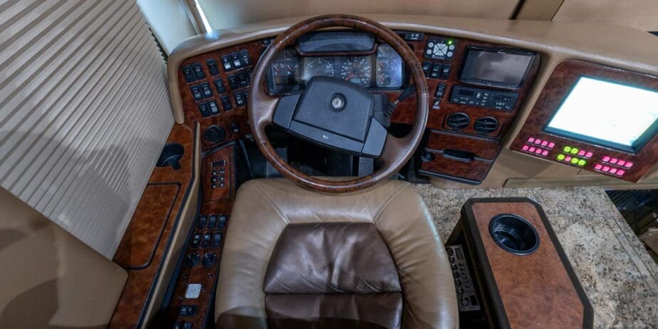 2514_Interior-01