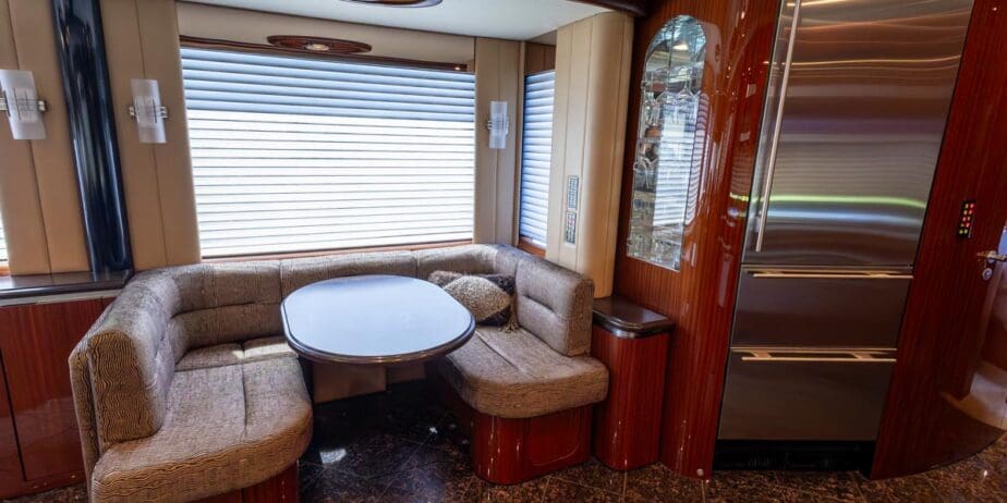 2553_Interior-08