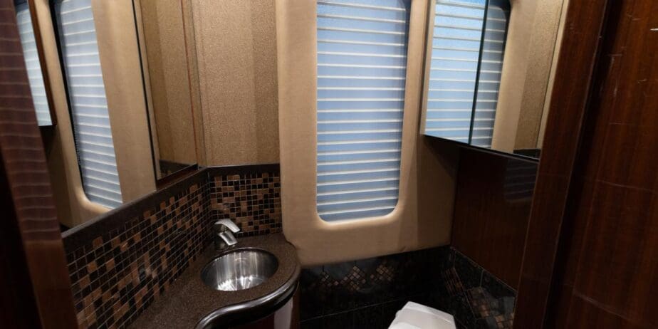 2553_Interior-10