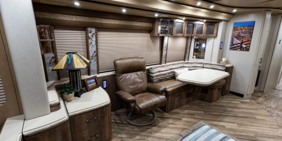 2561_Interior-07