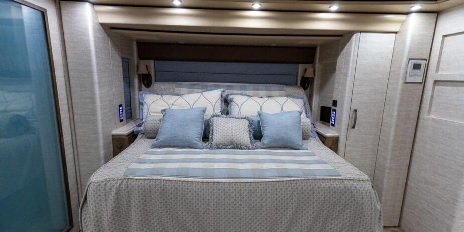 2561_Interior-13