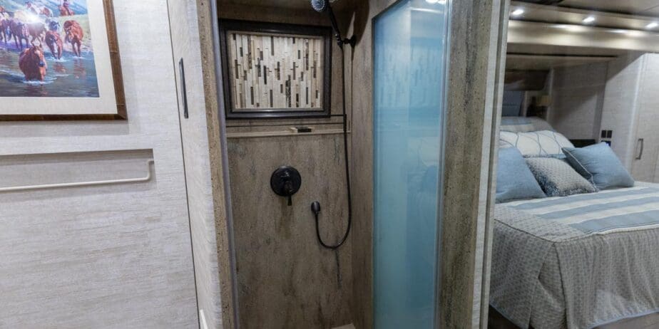 2561_Interior-17