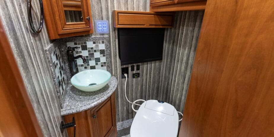 2562_Interior-10
