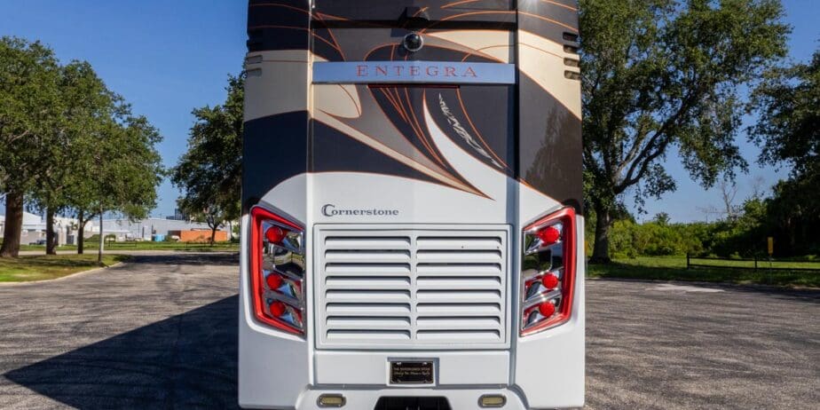 2599_Exterior-06
