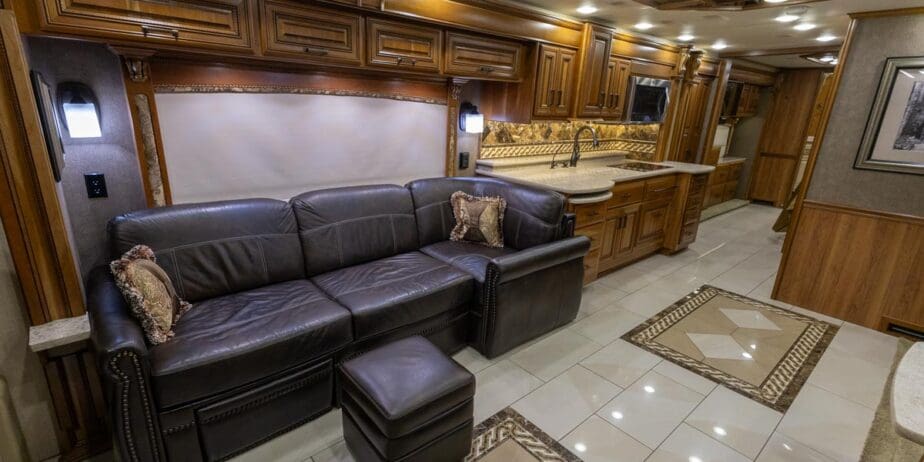 2599_Interior-05