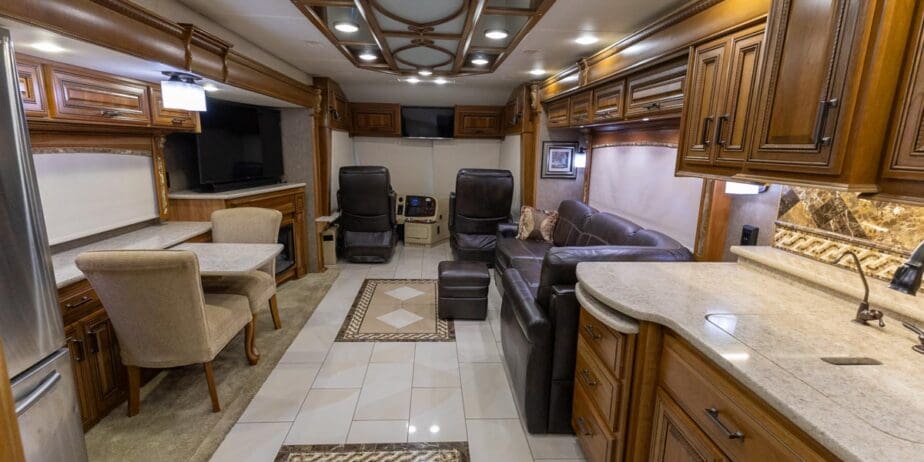 2599_Interior-09
