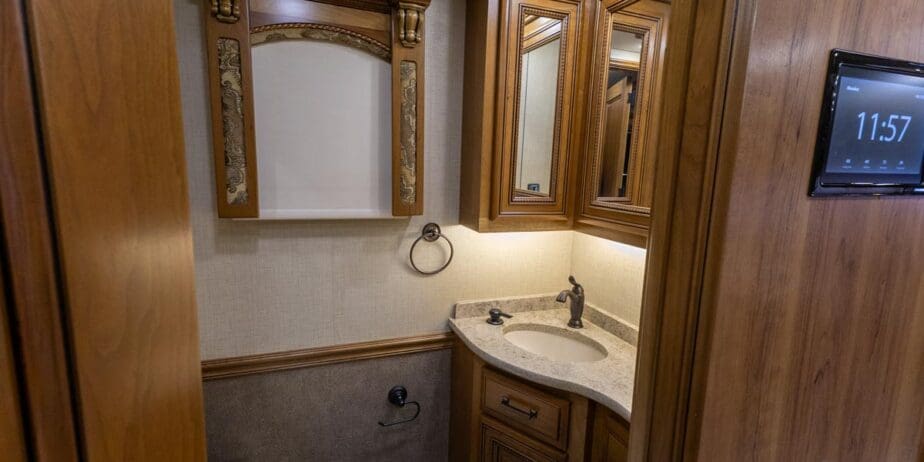 2599_Interior-10