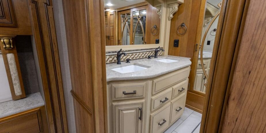 2599_Interior-16