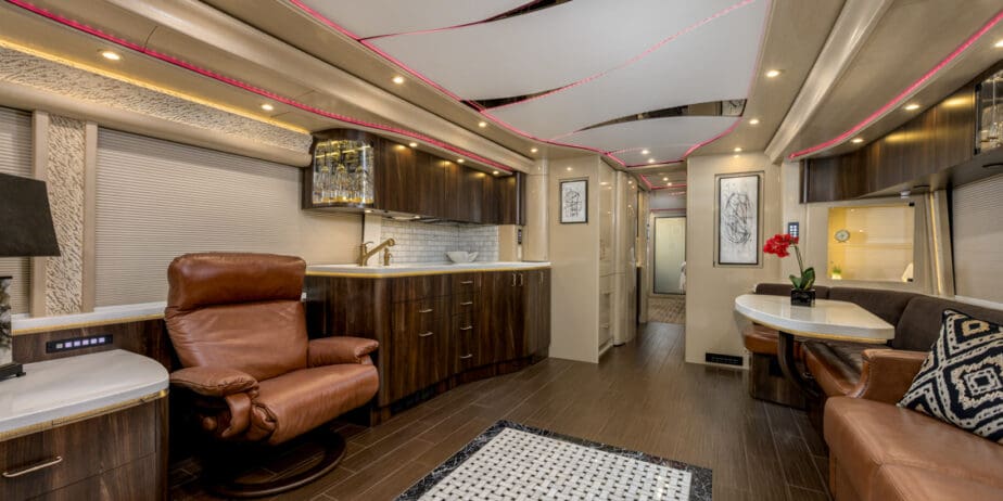 luxury-rv-marathon-coach-1258-002