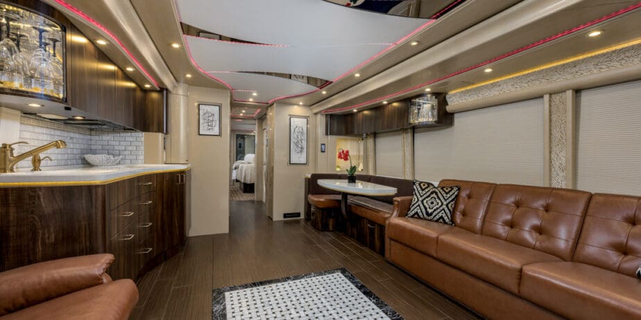 luxury-rv-marathon-coach-1258-003